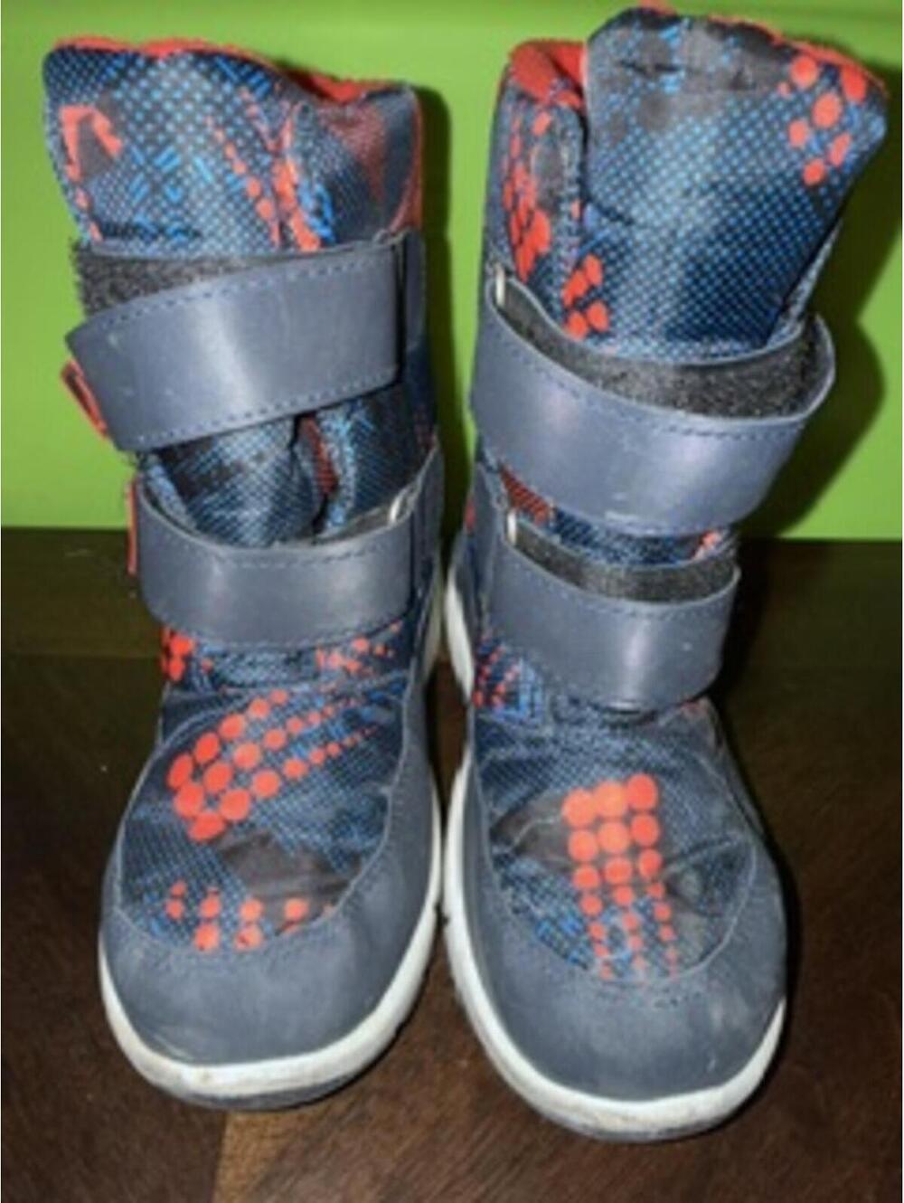 Boys Size 11 Nova Mountain Winter Boots